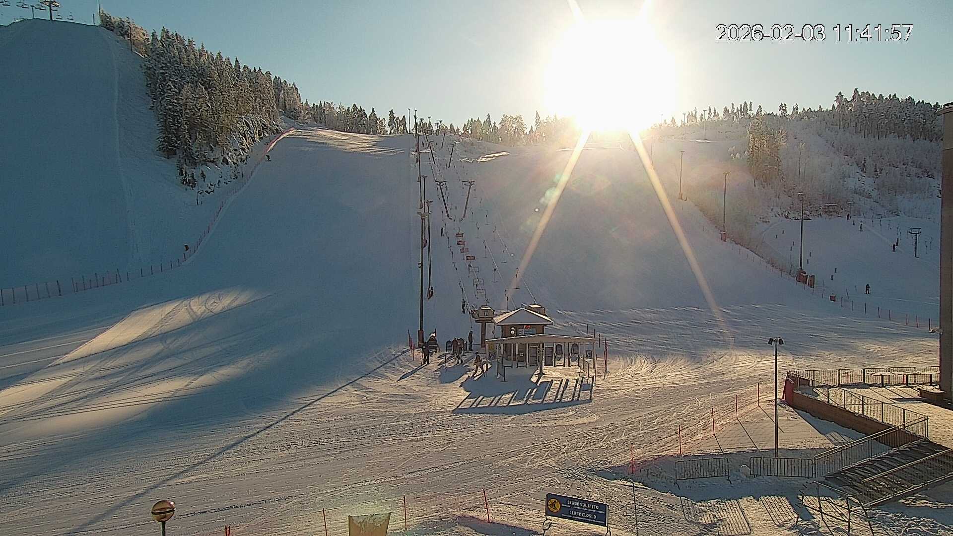 Western slopes (Lifts 14-15)